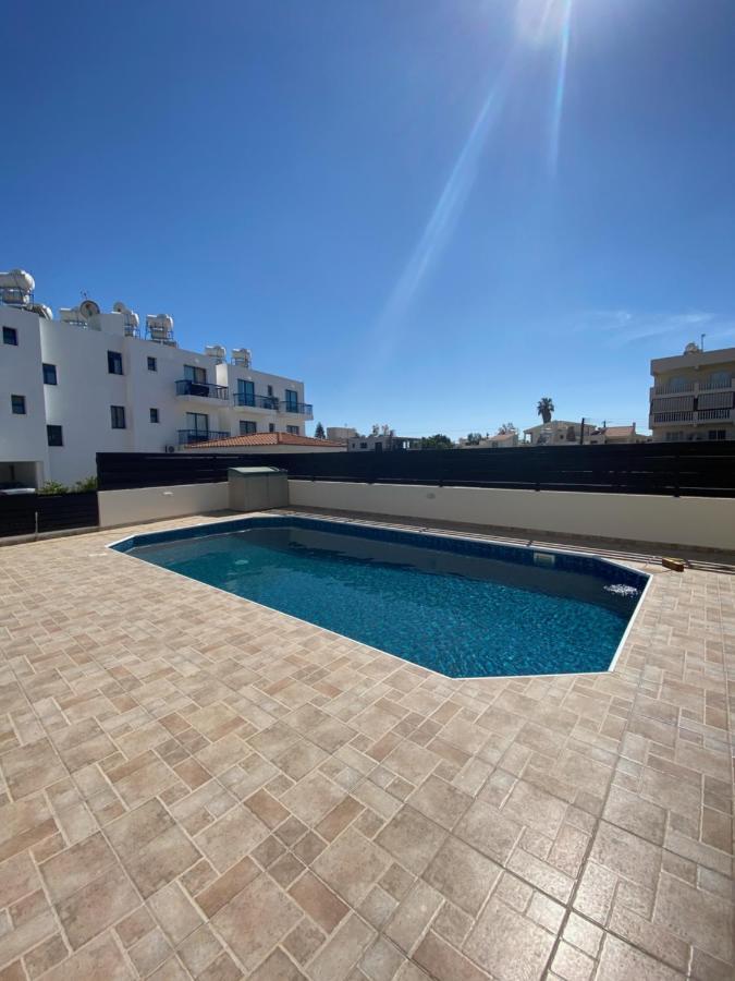 Cosy Apartment In Kato Paphos With Pool Access Exterior foto